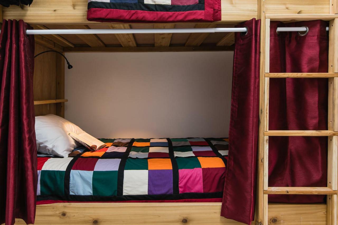 Out East Hostels - Rocky Harbour Ngoại thất bức ảnh