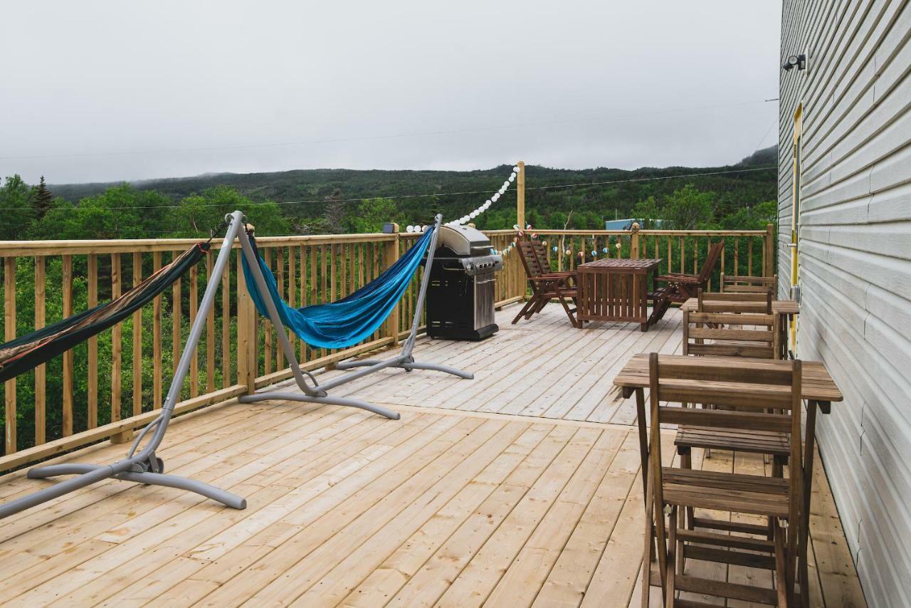 Out East Hostels - Rocky Harbour Ngoại thất bức ảnh
